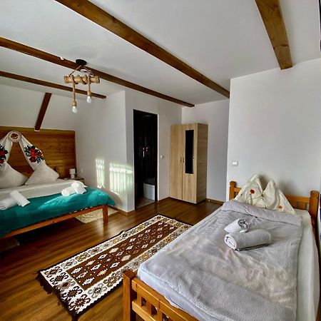 Casa Leca Hotel Breb Bagian luar foto