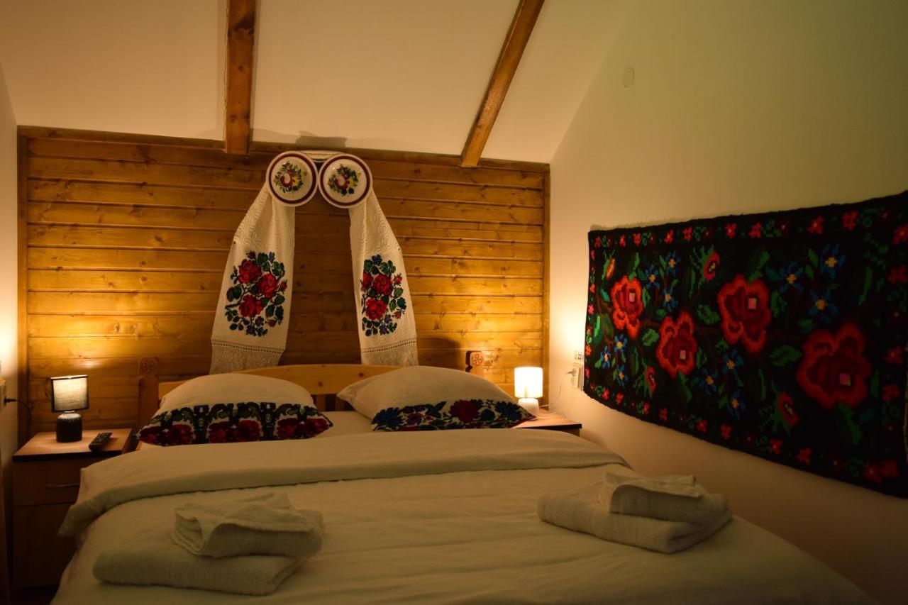 Casa Leca Hotel Breb Bagian luar foto