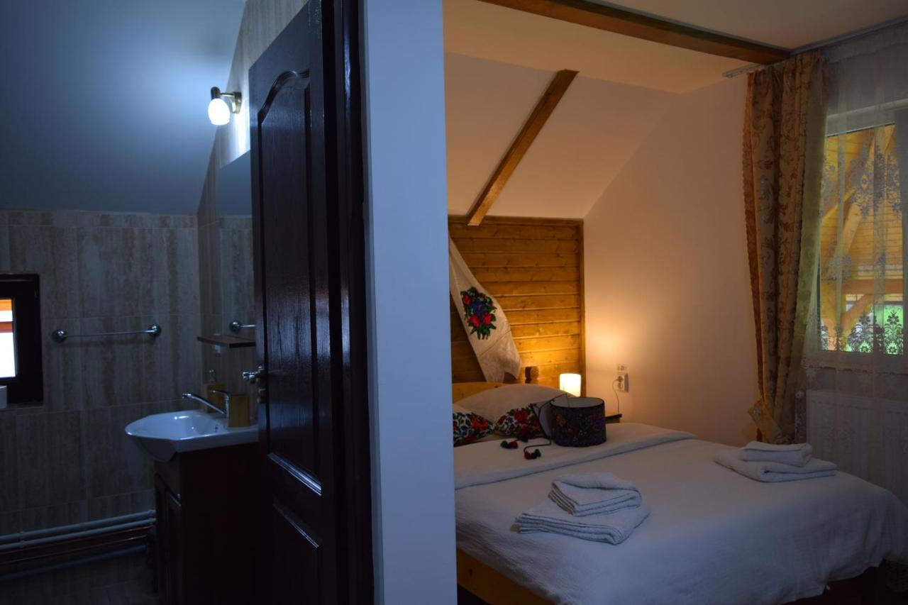Casa Leca Hotel Breb Bagian luar foto